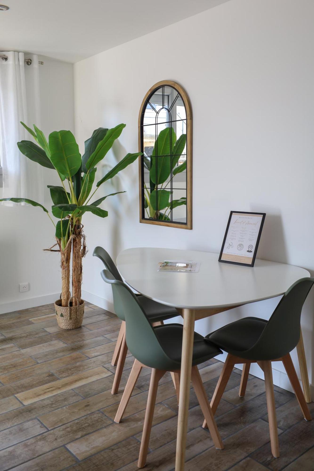 Le Studio Cosy Lagnieu Luaran gambar